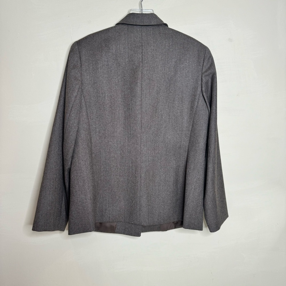 Talbots petite 100% Italian wool suit - Picture 3 of 15